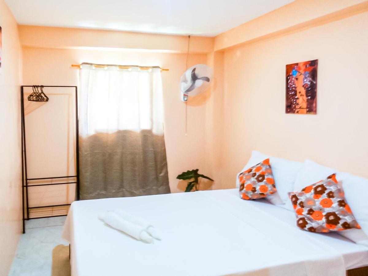 White Shamrock Beach Hotel Balabag  Extérieur photo