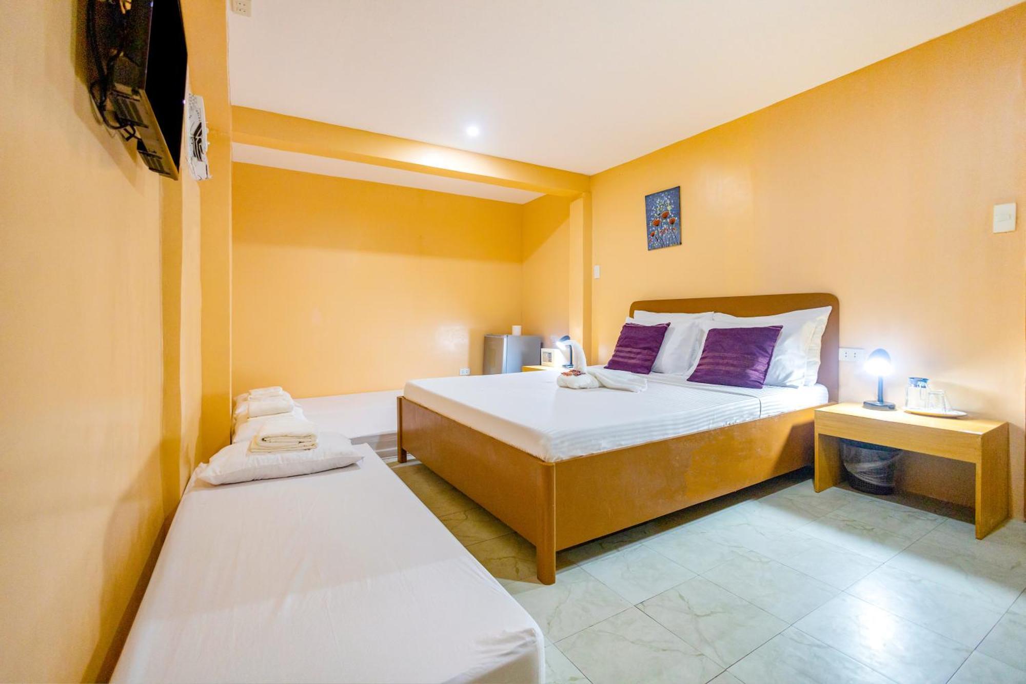 White Shamrock Beach Hotel Balabag  Chambre photo